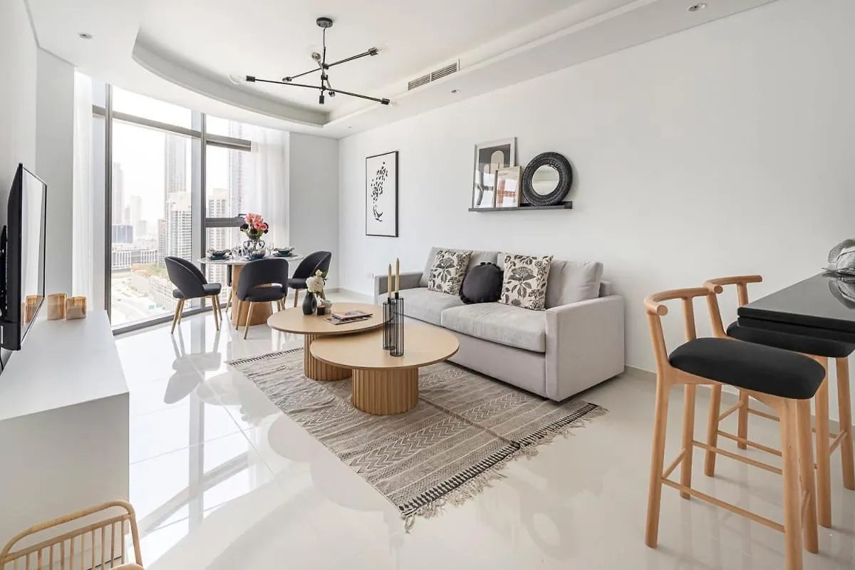 Frank Porter - Paramount Midtown Apartment Dubai